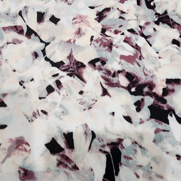 Like New Floral and Lace Spaghetti Strap Blouse Size Small - Picture 2 of 6